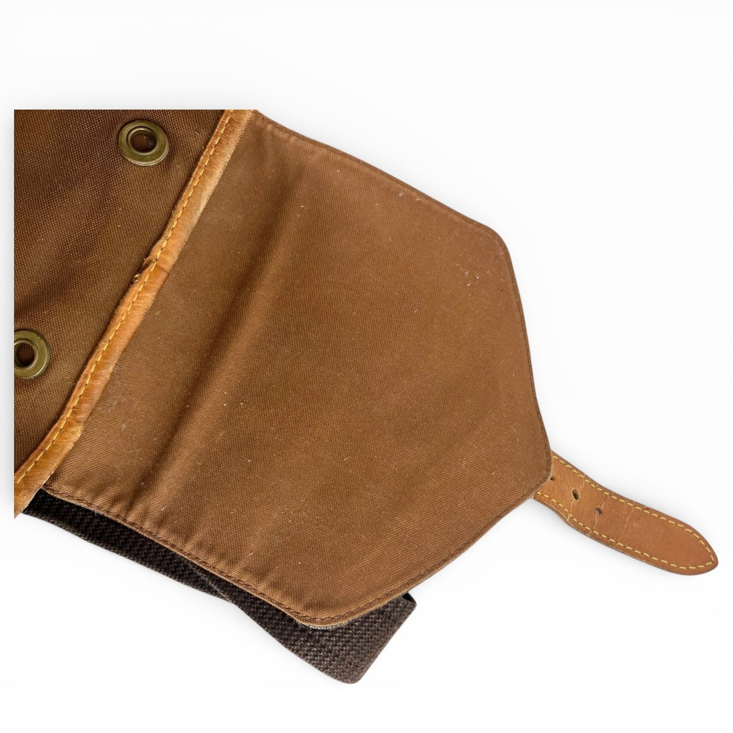 Louis Vuitton Montsouris GM - Monogram Canvas