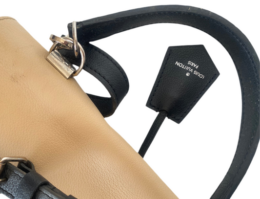 Louis Vuitton Lock Me II