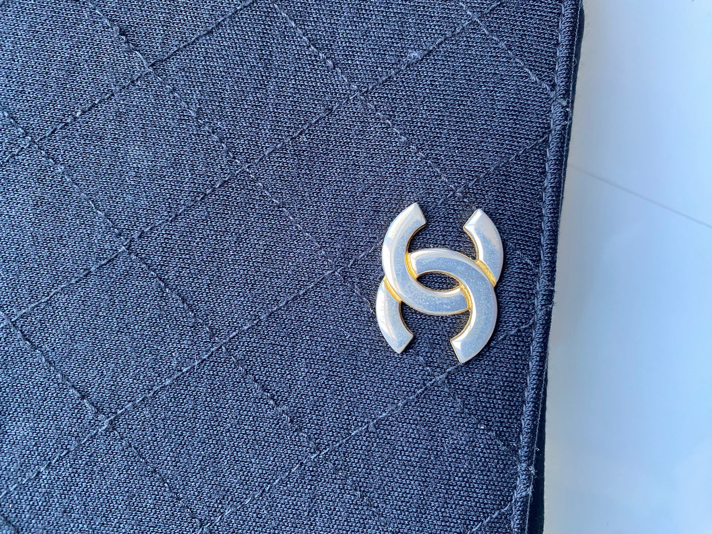 Chanel Matelassé One Flap Classic Schwarz