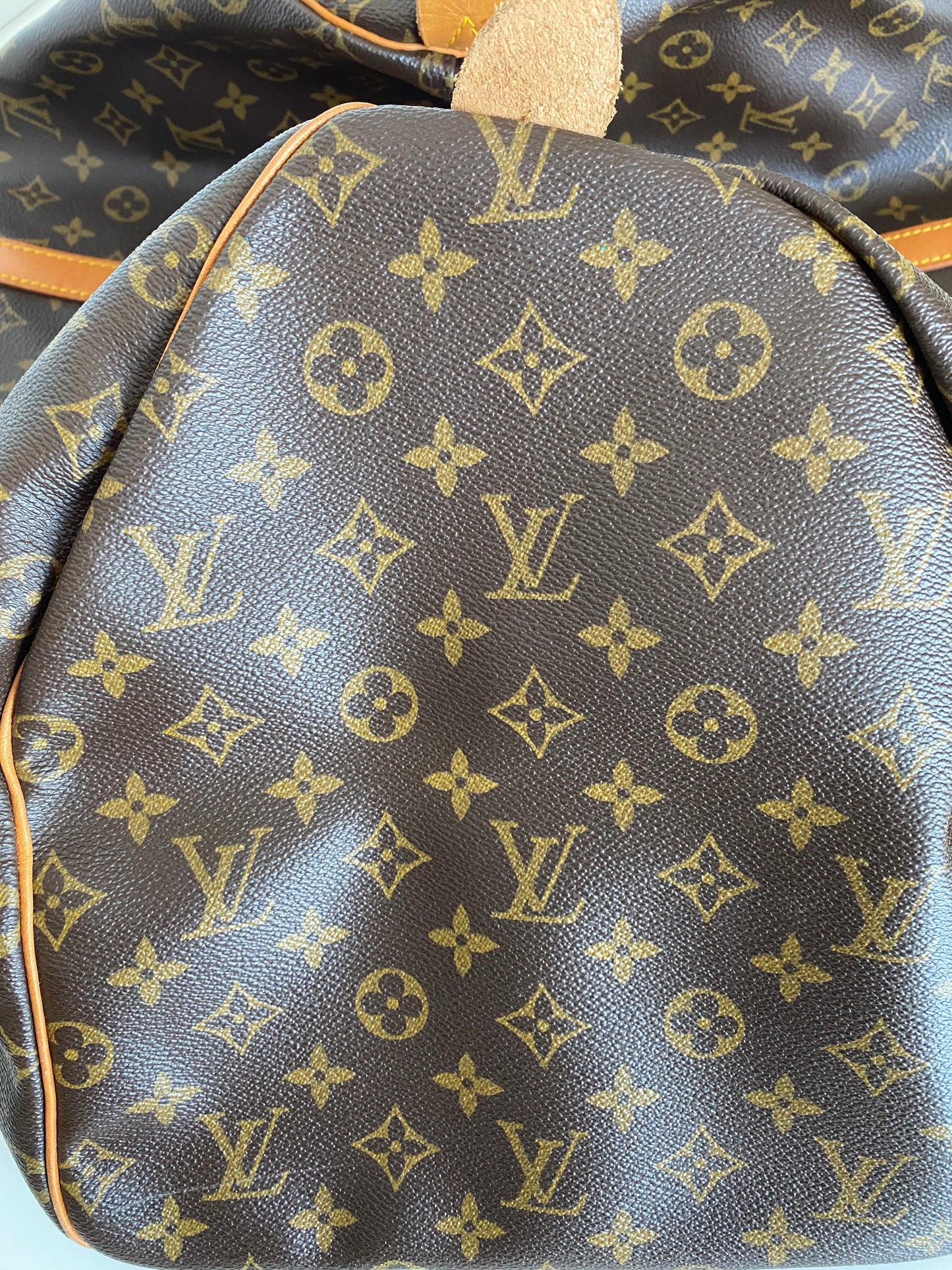 Louis Vuitton Keepall 55 Monogram Canvas
