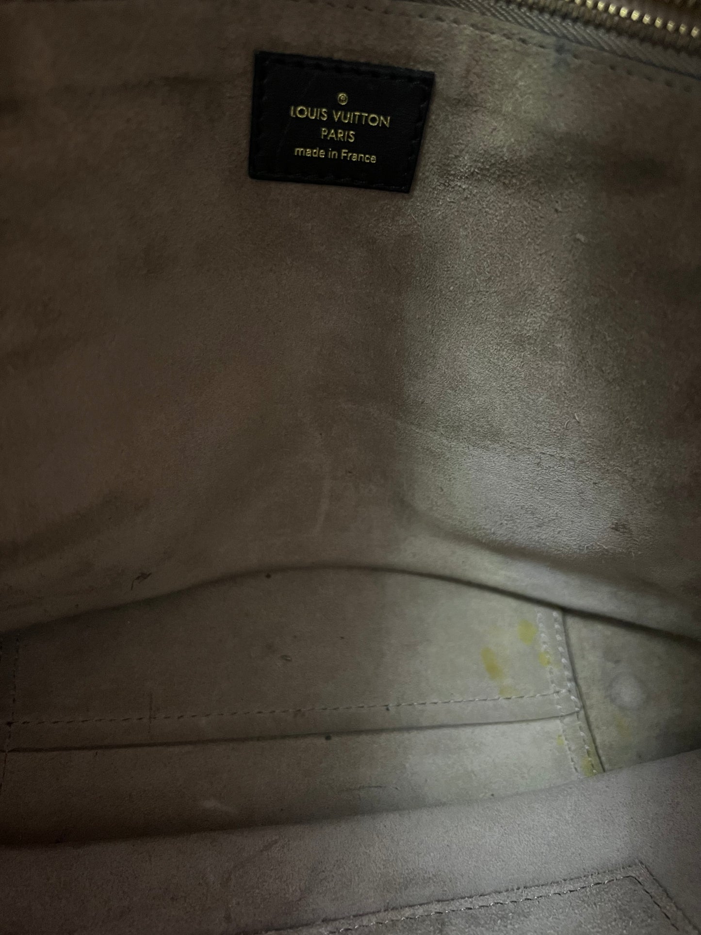 Louis Vuitton W Tote – Monogram Canvas und Veau Cachemire