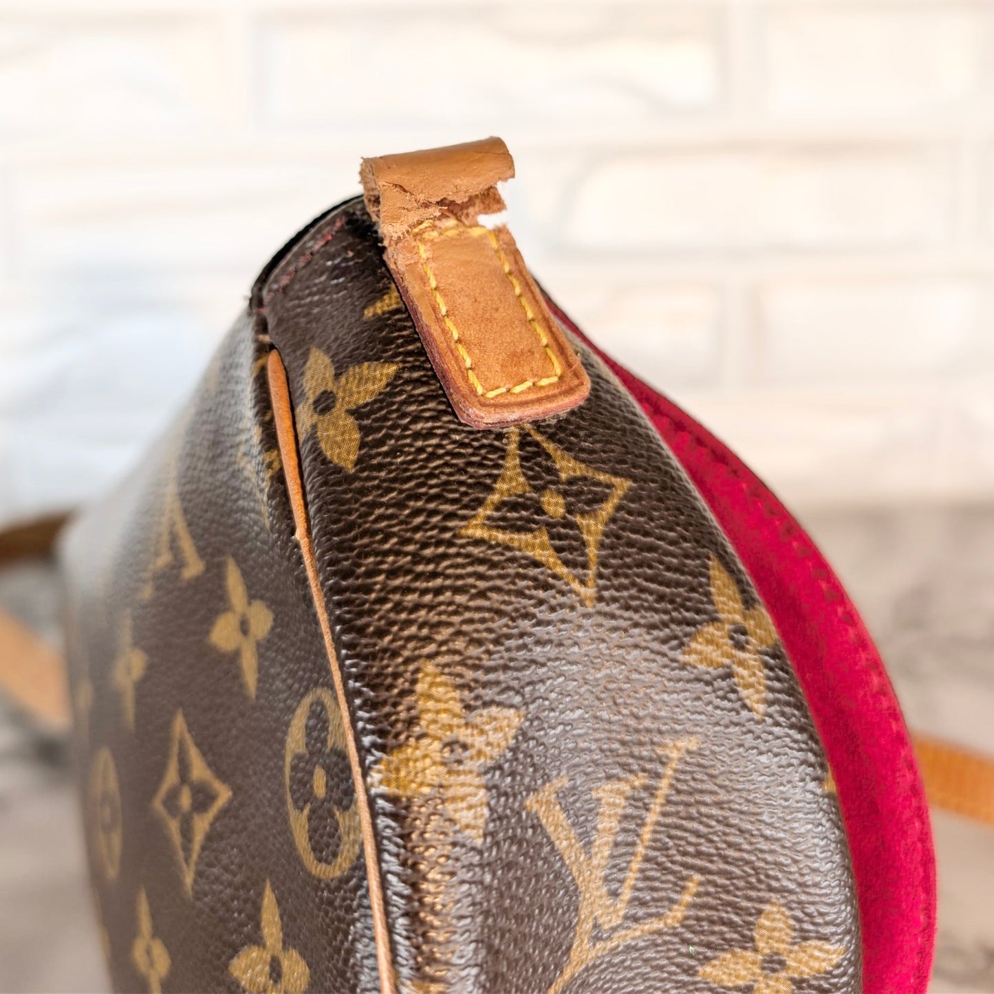 Louis Vuitton Tambourine - Monogram Canvas