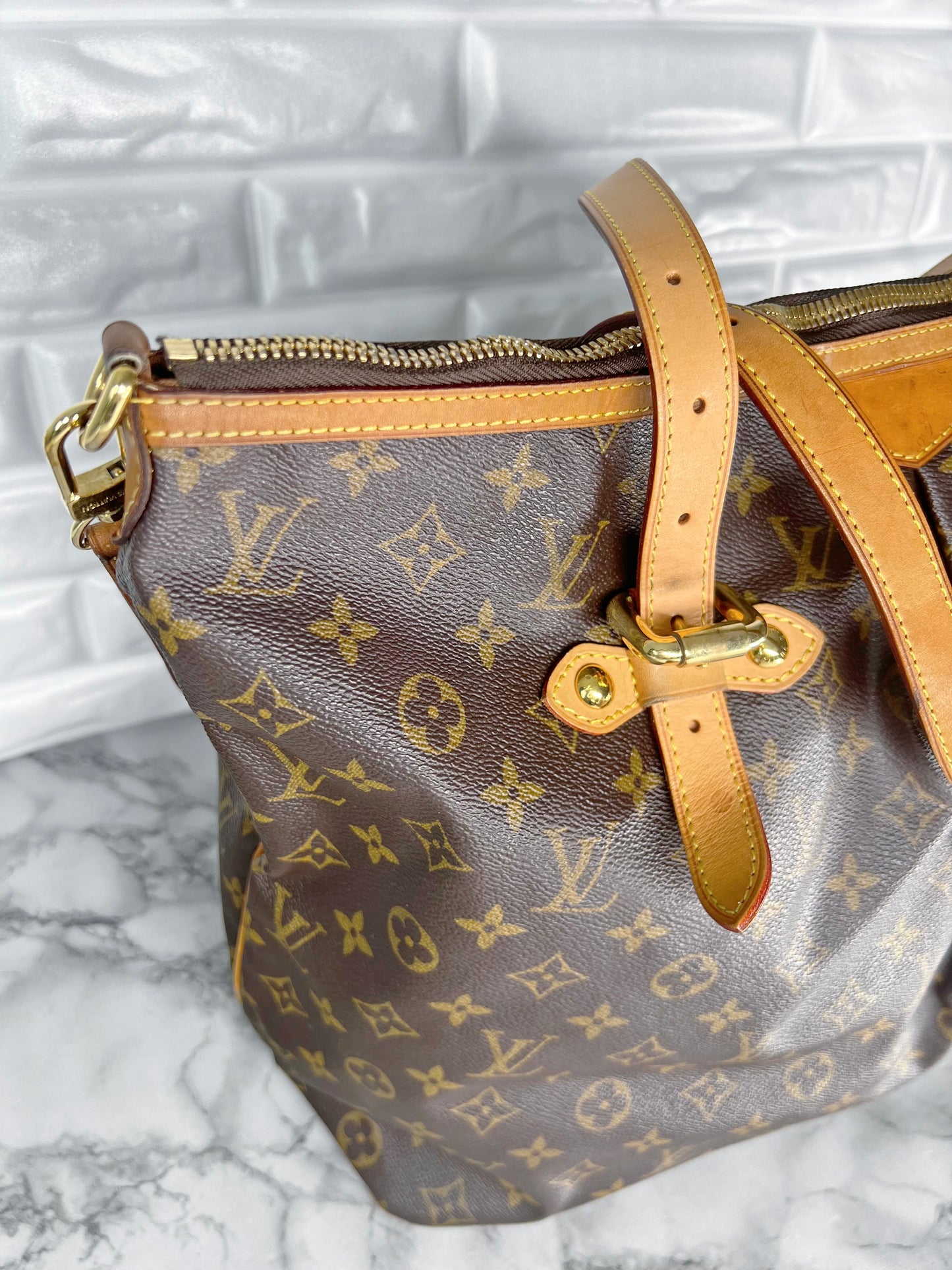 Louis Vuitton Palermo GM - Monogram Canvas