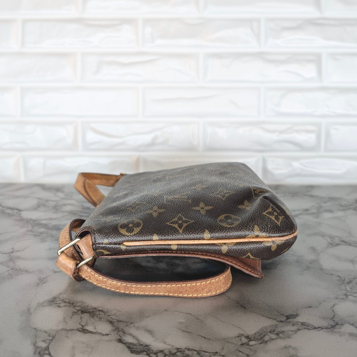 Louis Vuitton Musette Tango - Monogram Canvas