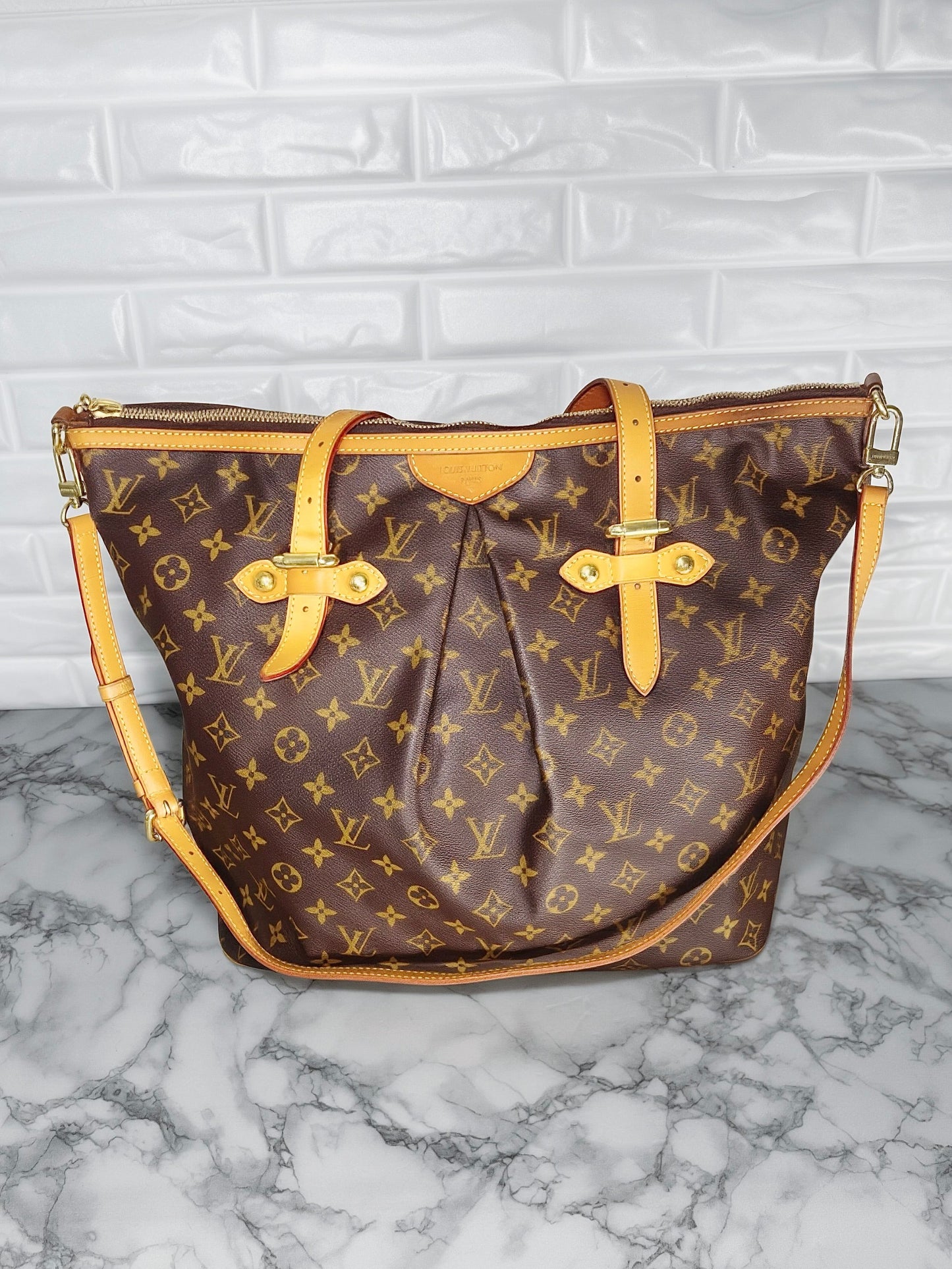 Louis Vuitton Palermo GM - Monogram Canvas