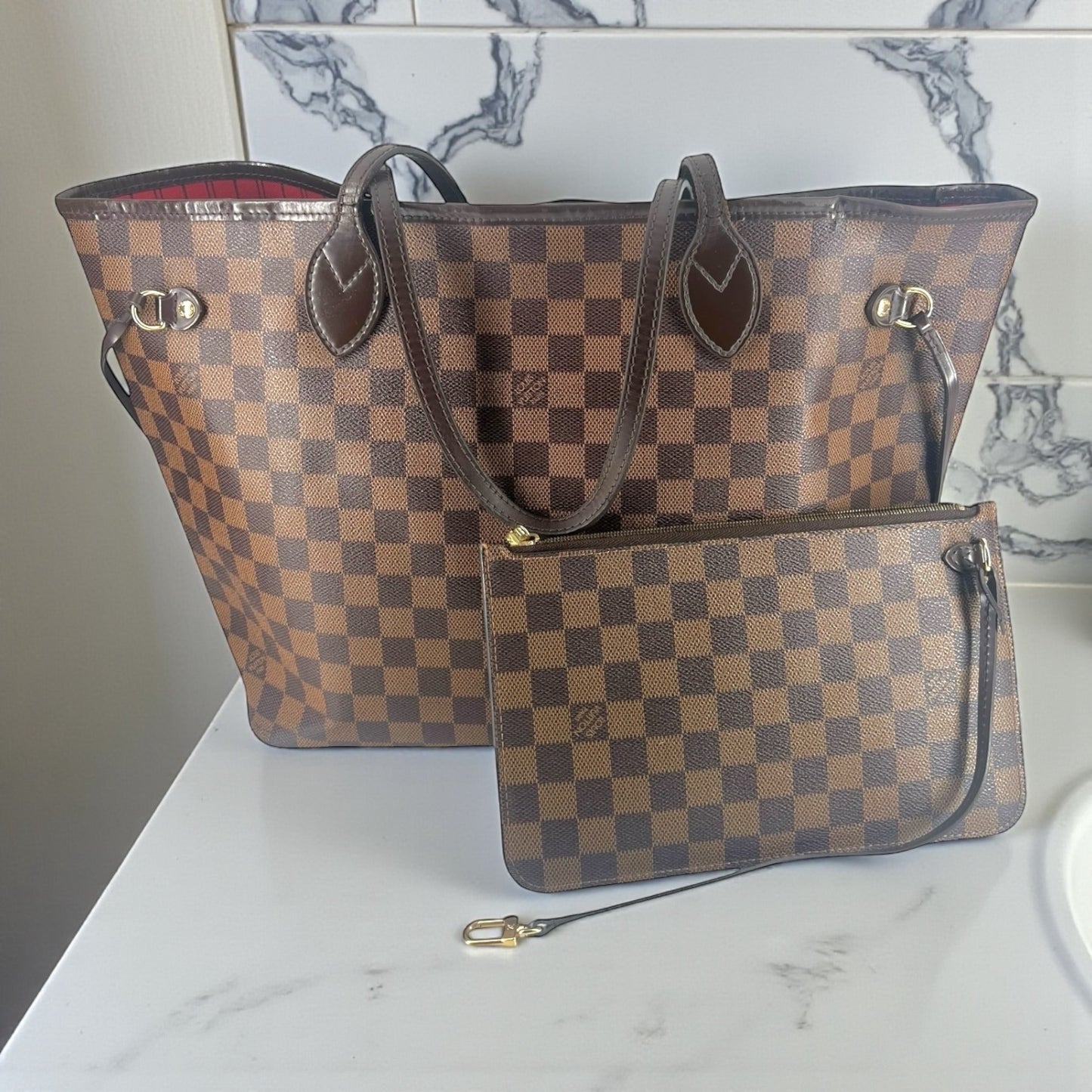 Louis Vuitton Neverfull MM mit Pouch - Damier Ebene