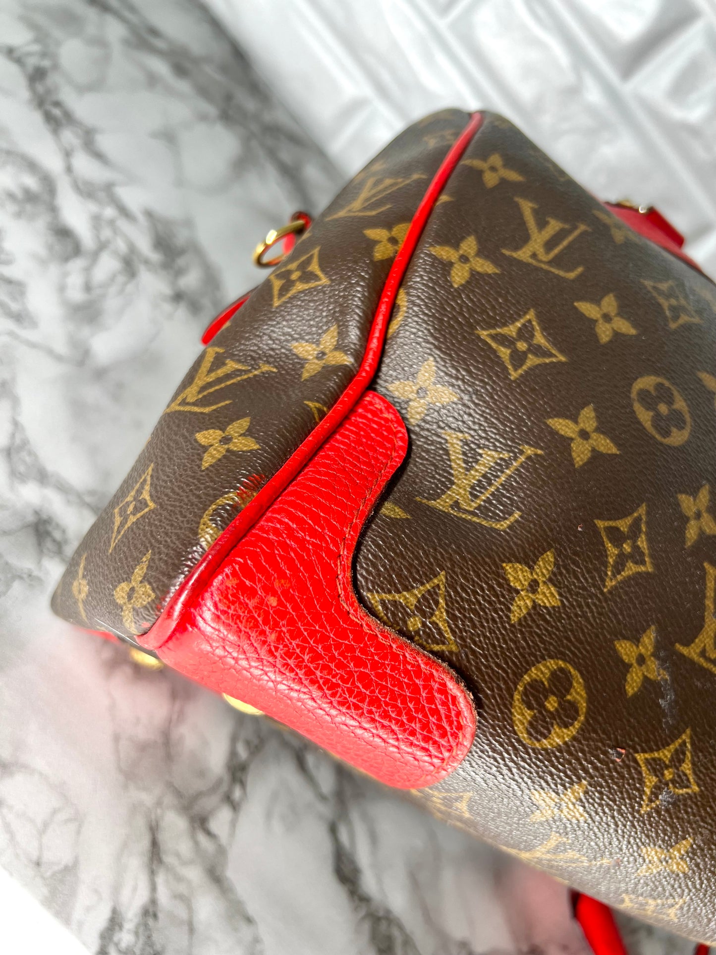 Louis Vuitton Retiro NM - Monogram Canvas / Rot