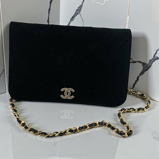 Chanel Matelassé One Flap Classic Schwarz