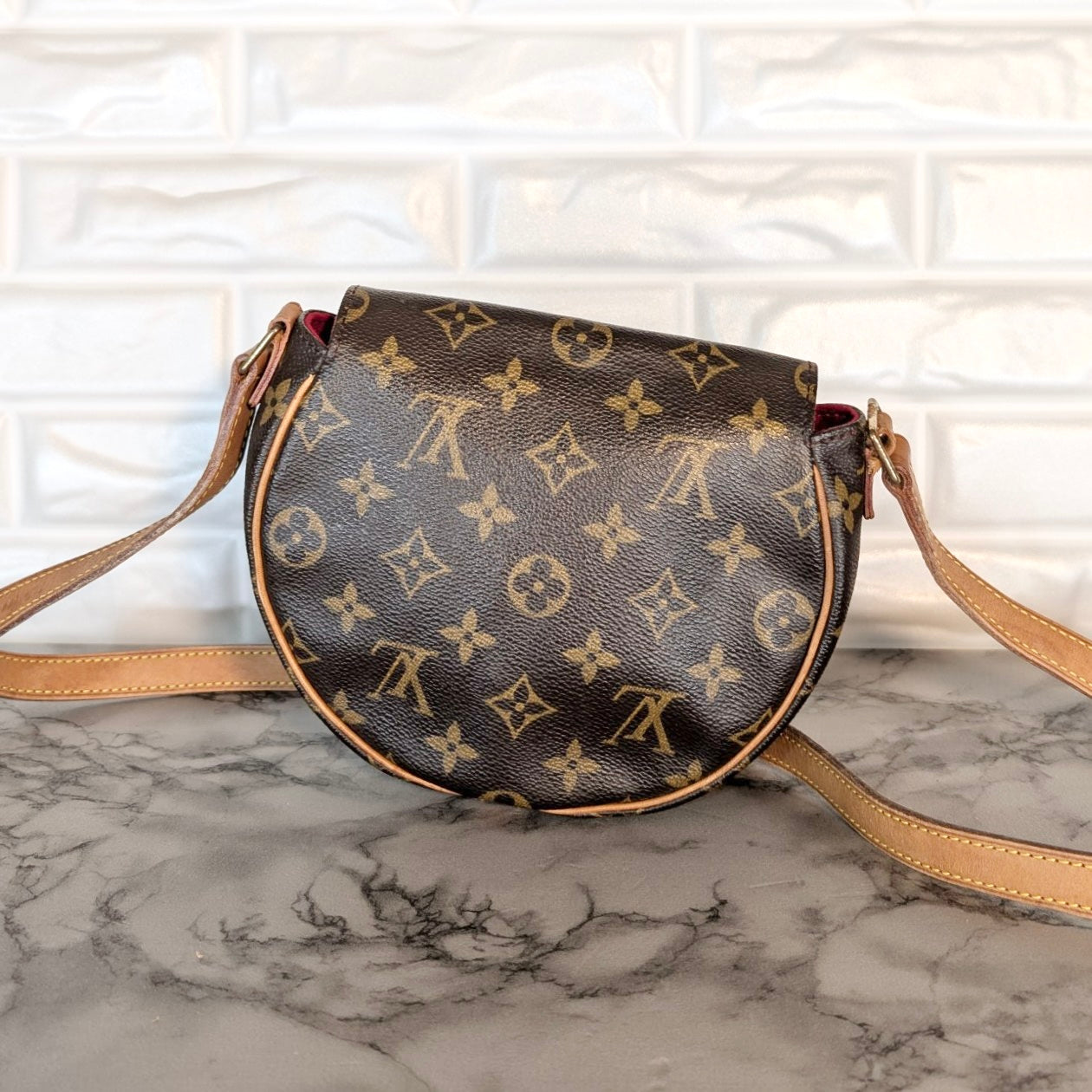 Louis Vuitton Tambourine - Monogram Canvas