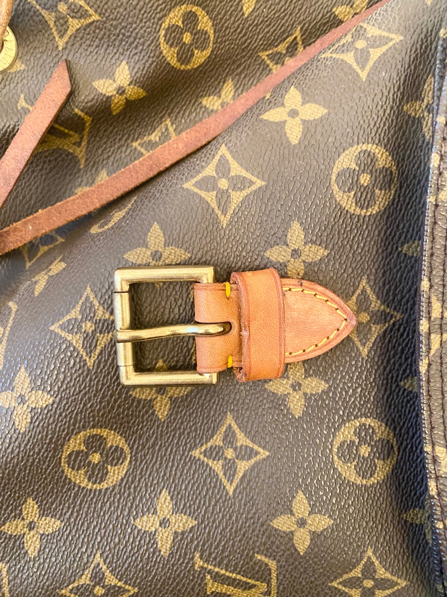 Louis Vuitton Montsouris GM Monogram Canvas