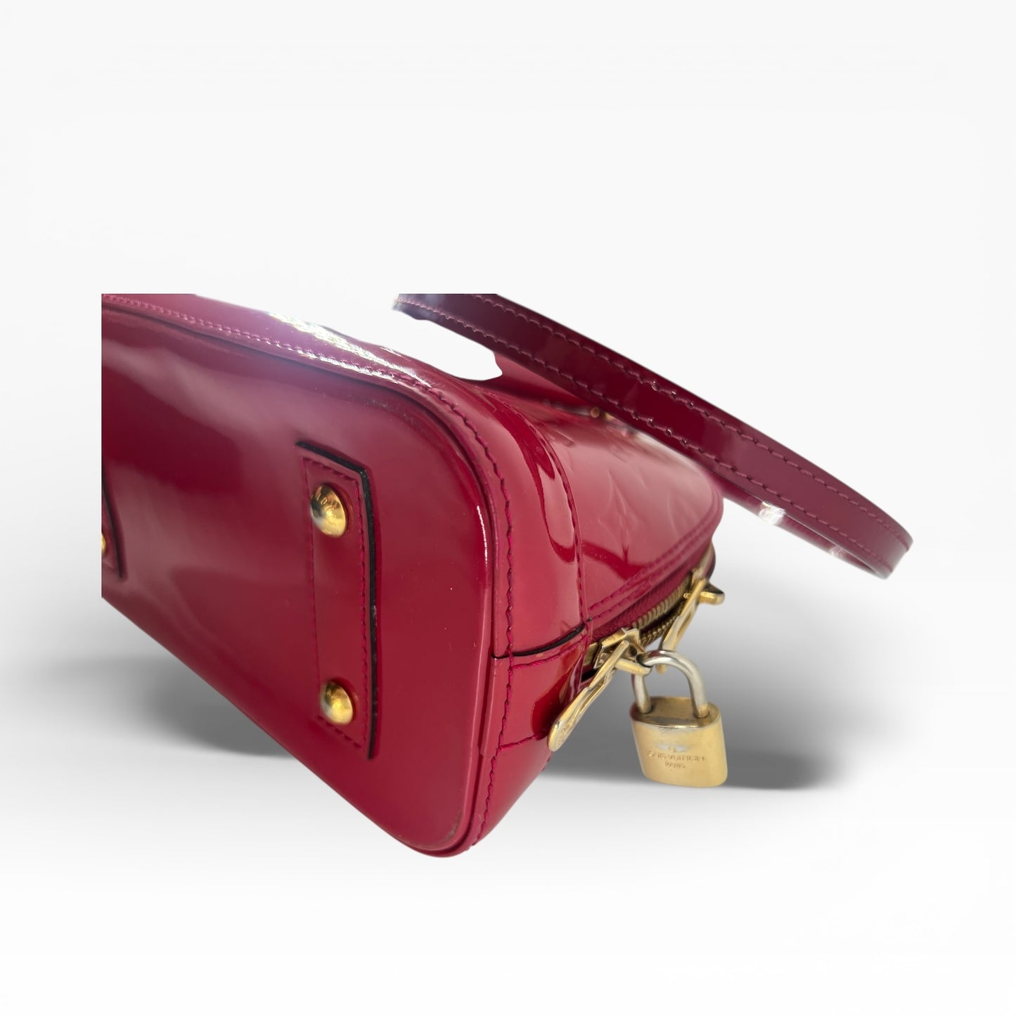 Louis Vuitton Alma BB – Monogram Vernis in strahlendem Fuchsia