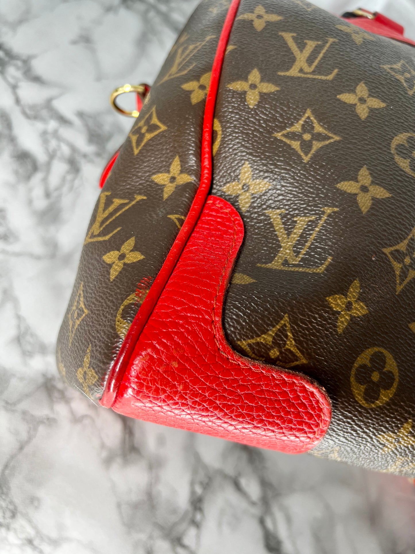 Louis Vuitton Retiro NM - Monogram Canvas / Rot