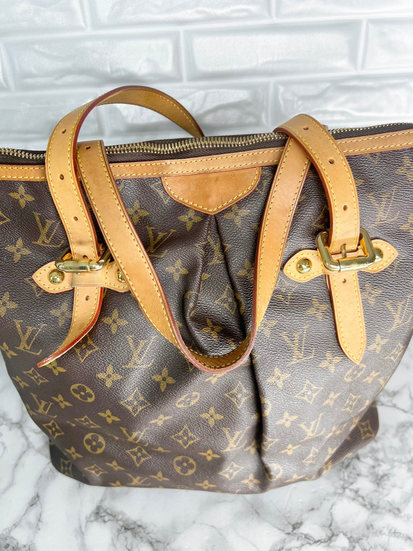Louis Vuitton Palermo GM - Monogram Canvas