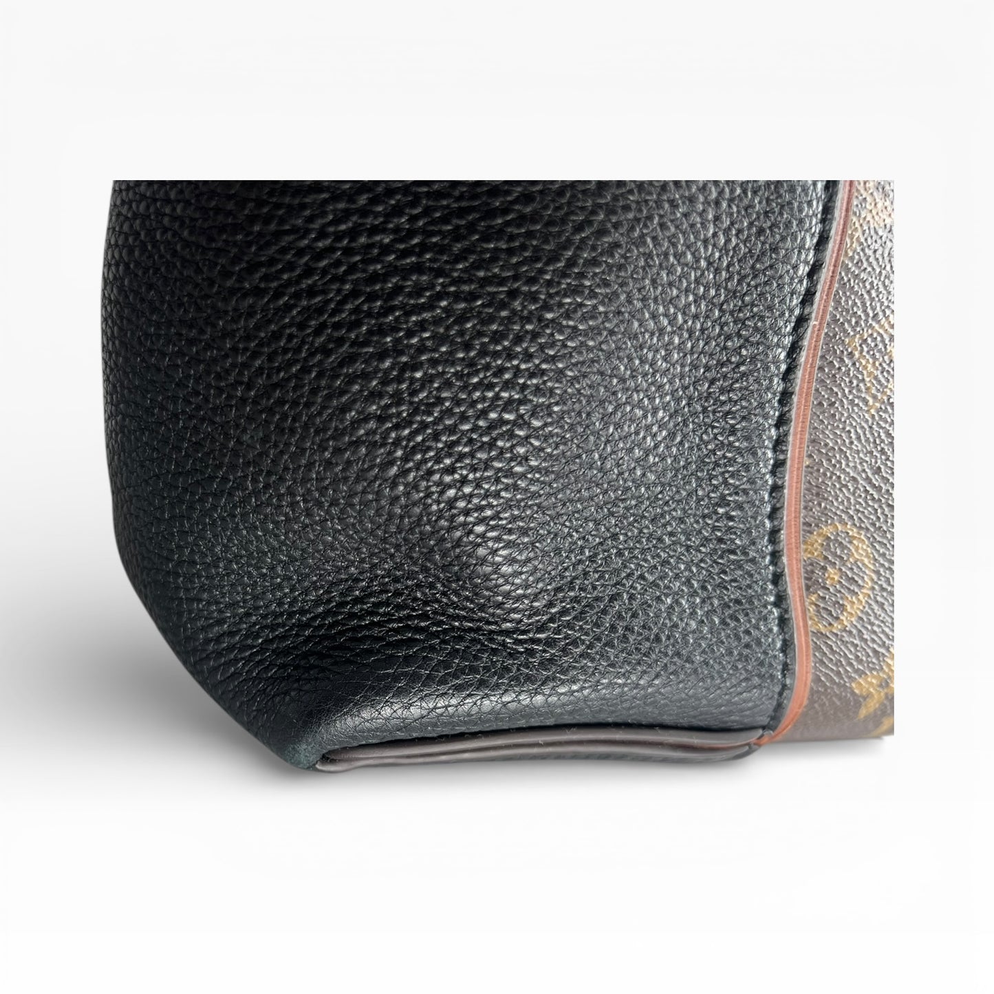 Louis Vuitton W Tote GM – Monogram Canvas & Leder