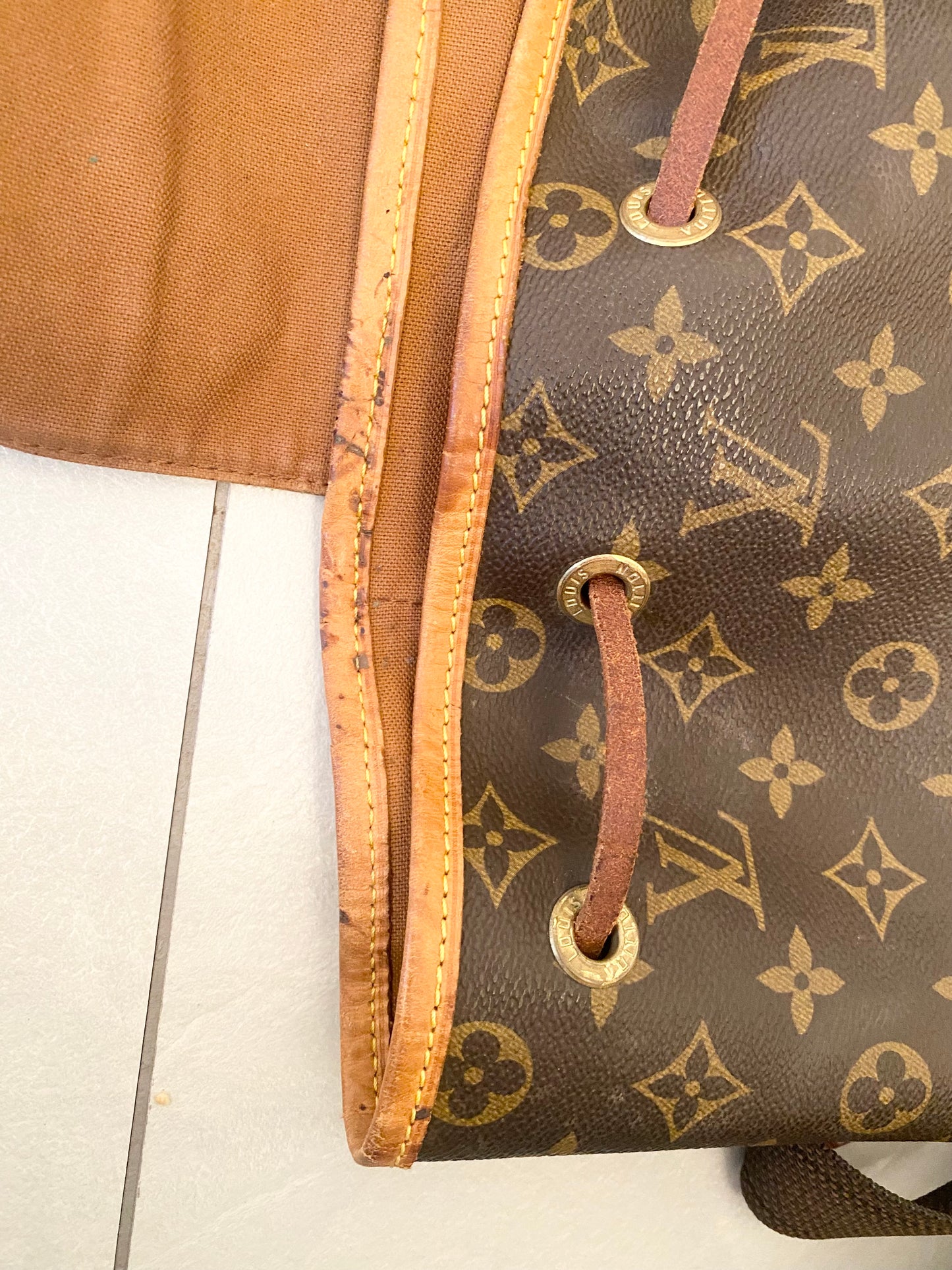 Louis Vuitton Montsouris GM Monogram Canvas