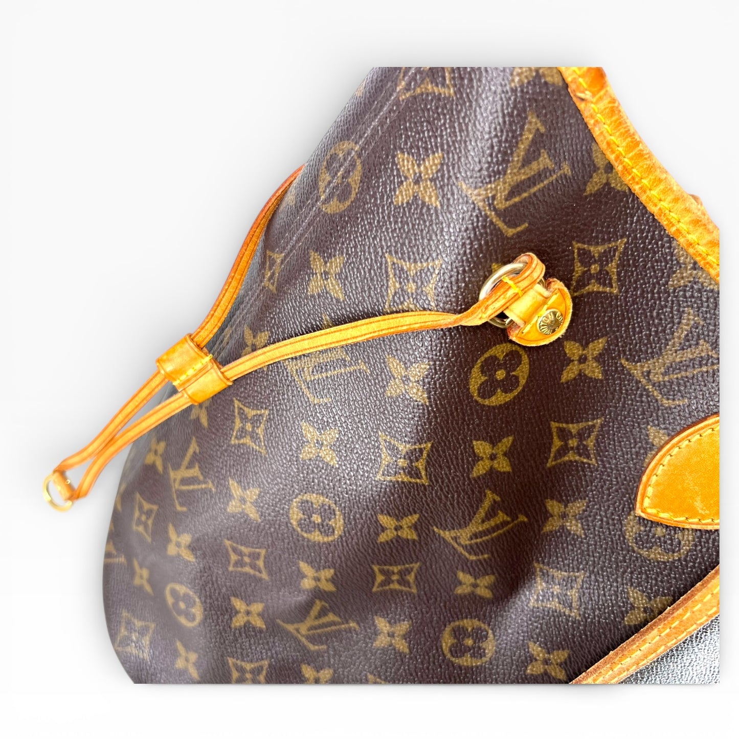 Louis Vuitton Neverfull MM - Monogram Canvas