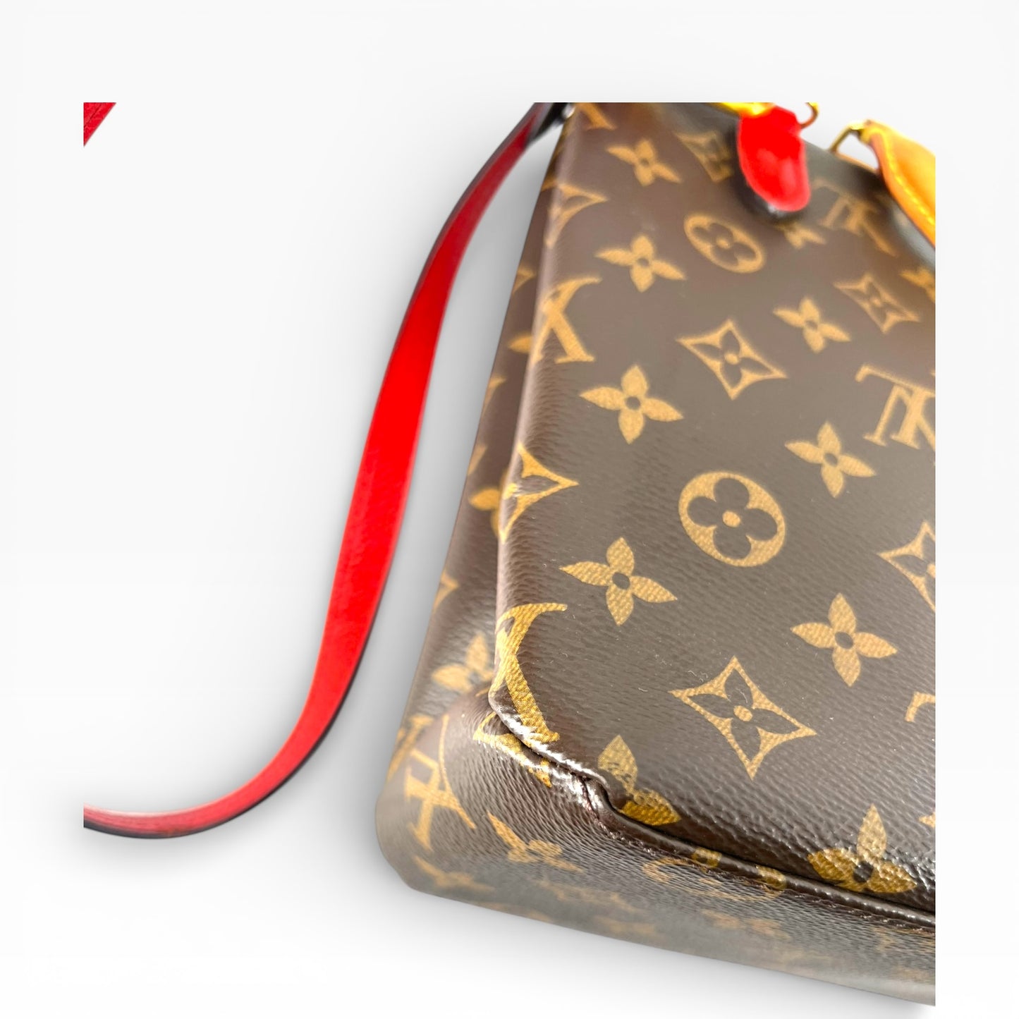 Louis Vuitton Marignan - Monogram Canvas