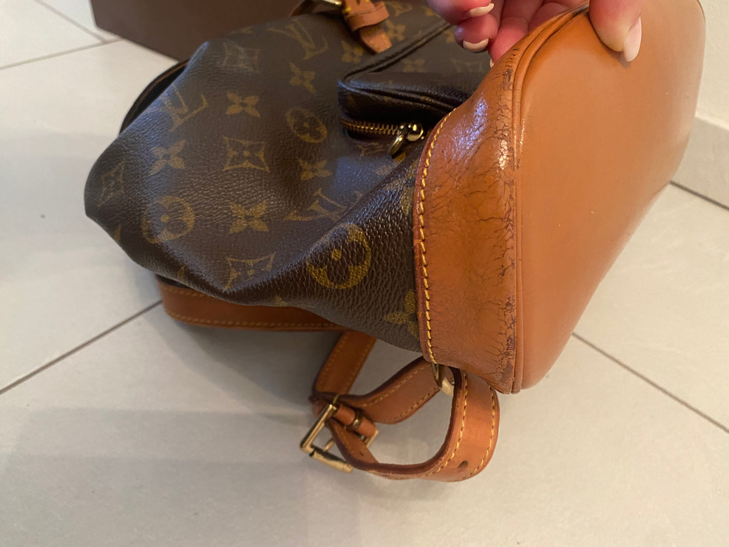 Louis Vuitton Montsouris MM Monogram Canvas