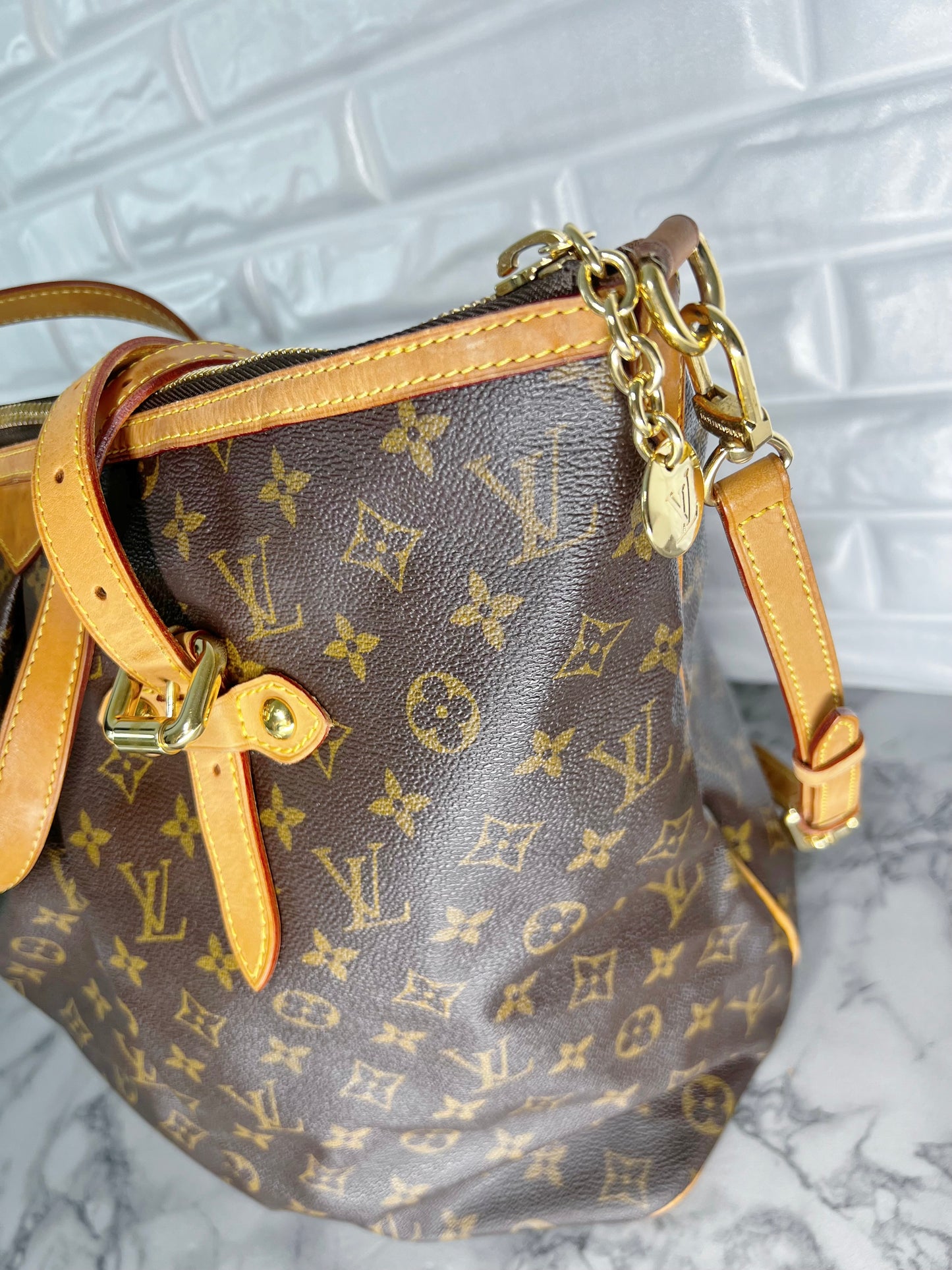 Louis Vuitton Palermo GM - Monogram Canvas