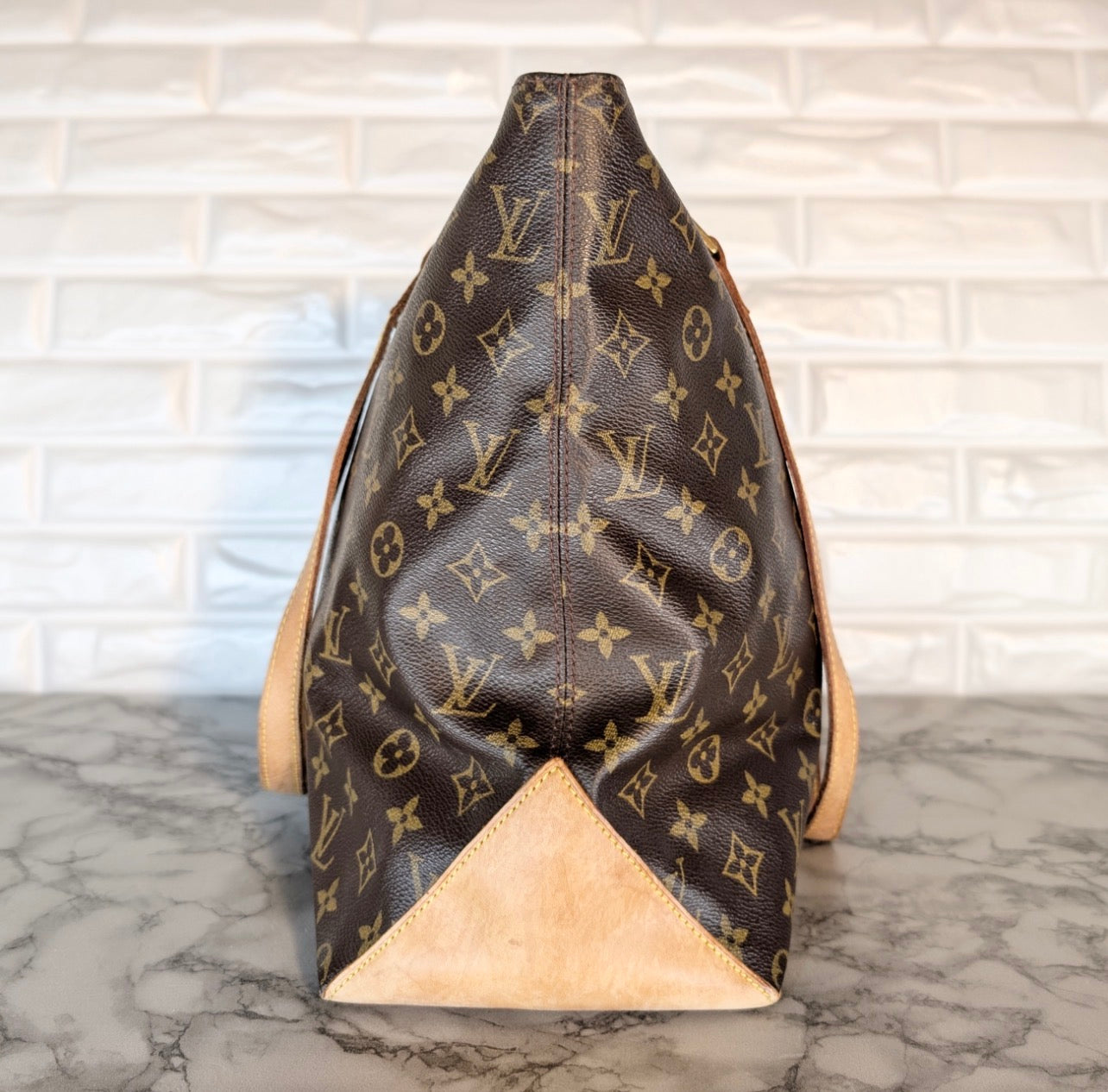 Louis Vuitton Cabas Mezzo - Monogram Canvas