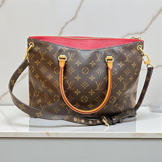 Louis Vuitton Pallas - Monogram Canvas