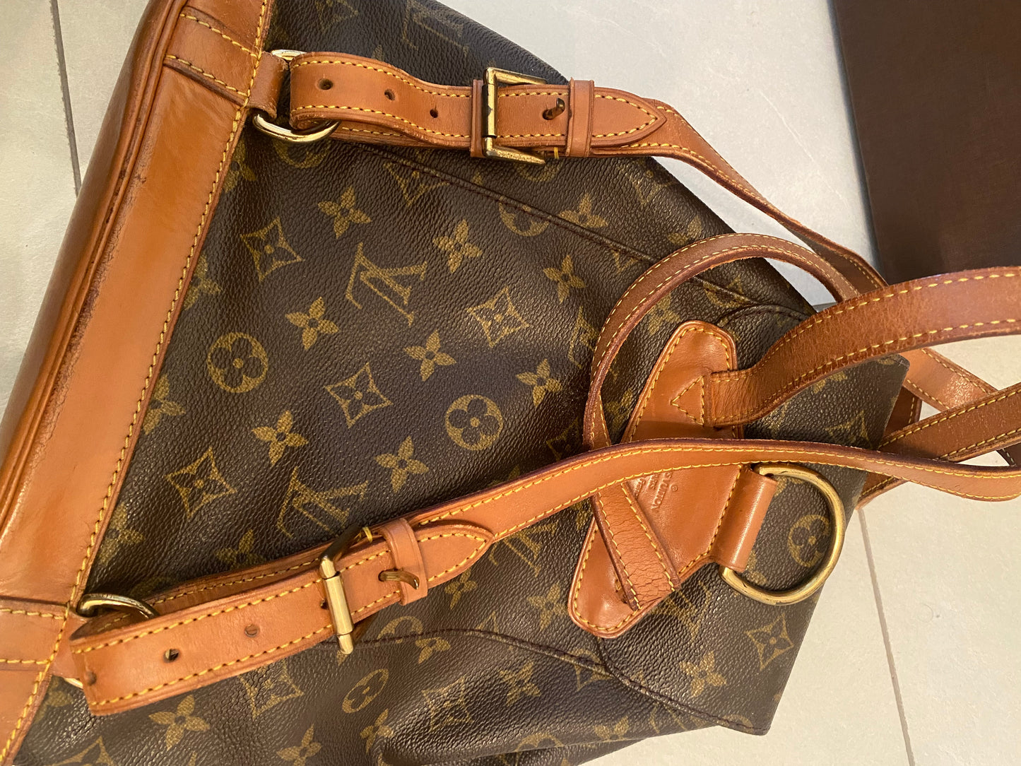 Louis Vuitton Montsouris MM Monogram Canvas