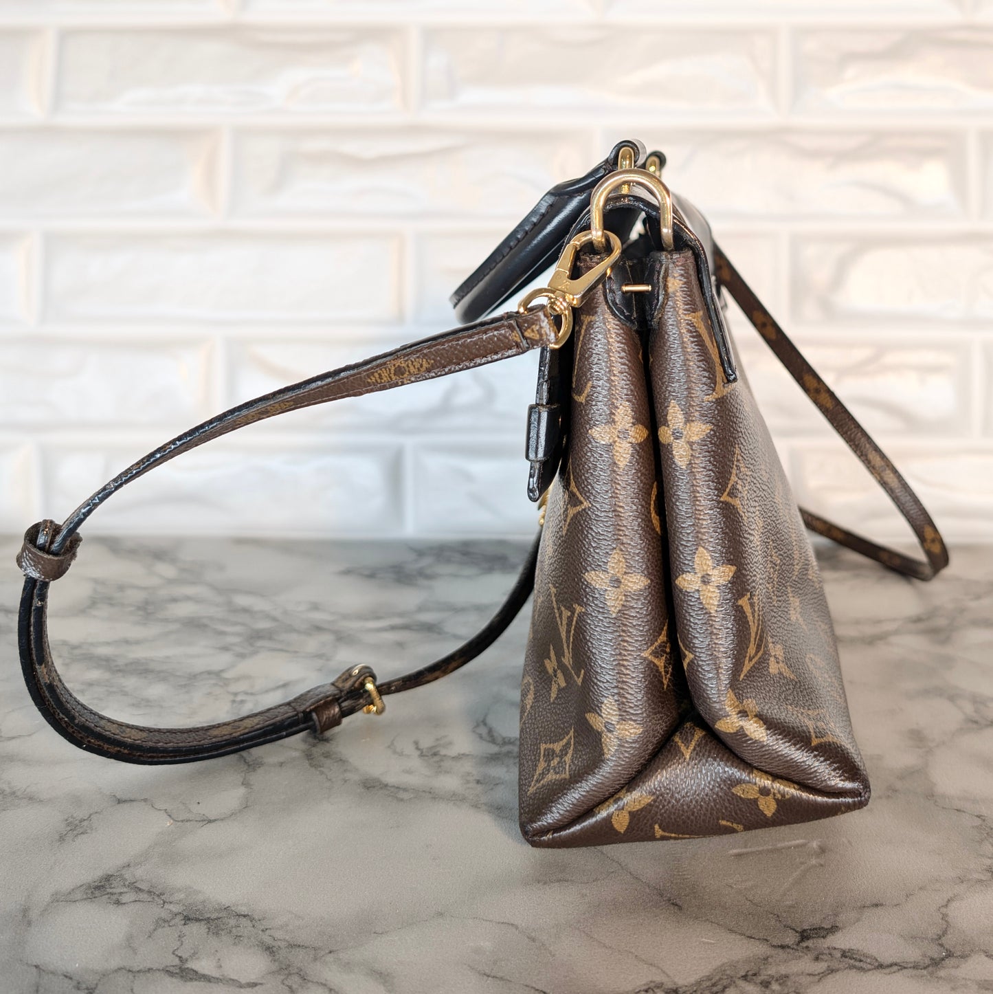 Louis Vuitton One Handle Flap Bag - Monogram Canvas