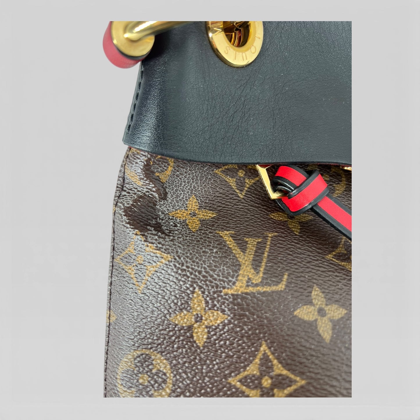 Louis Vuitton Tuileries - Monogram Canvas
