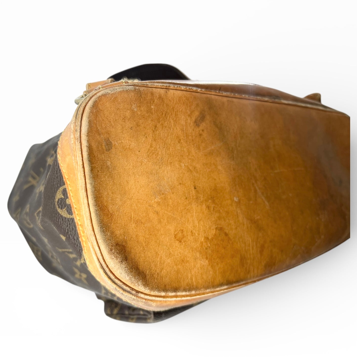 Louis Vuitton Montsouris GM - Monogram Canvas
