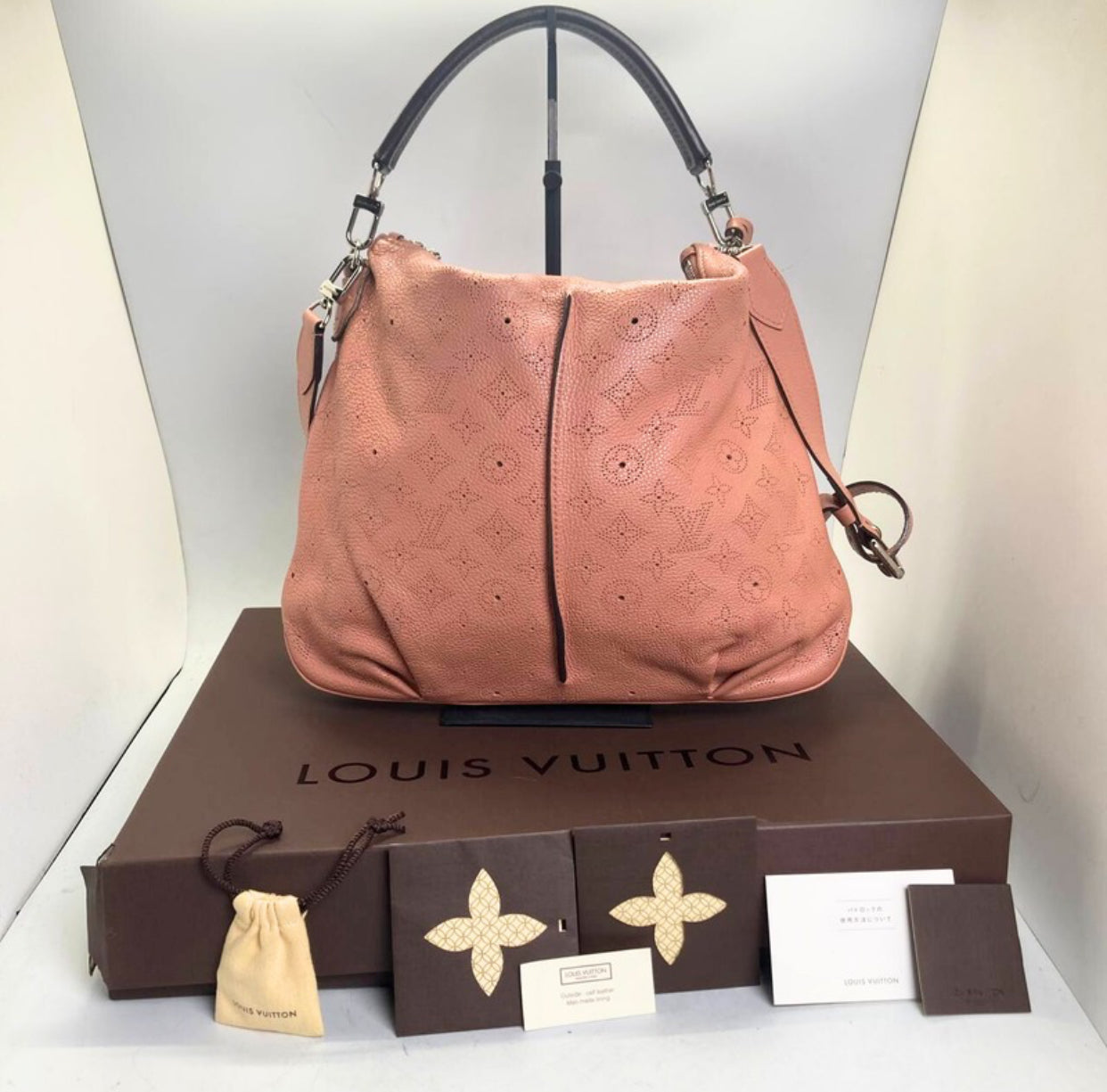 Louis Vuitton Sélène Mahina PM
