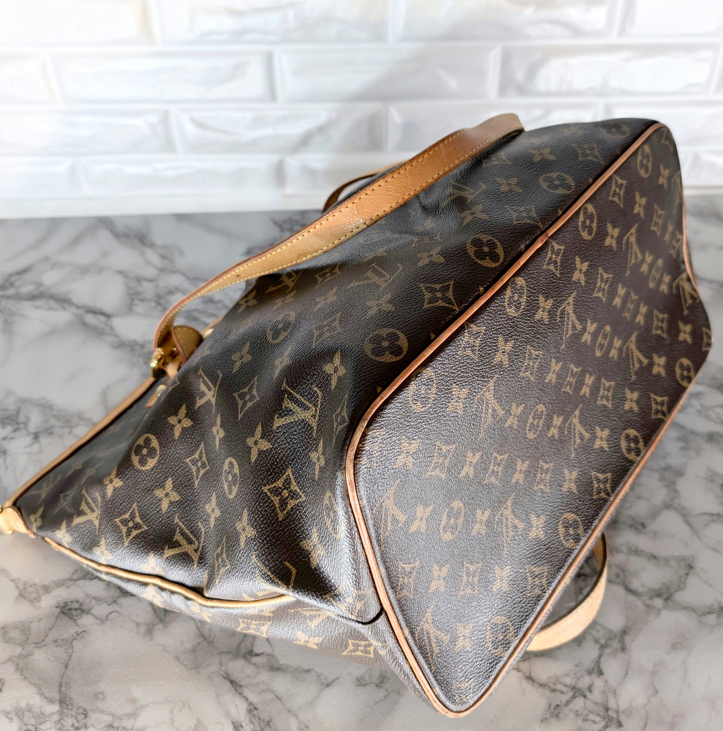 Louis Vuitton Palermo GM - Monogram Canvas