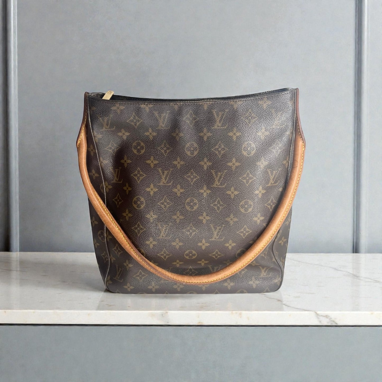 Louis Vuitton Looping GM - Monogram Canvas